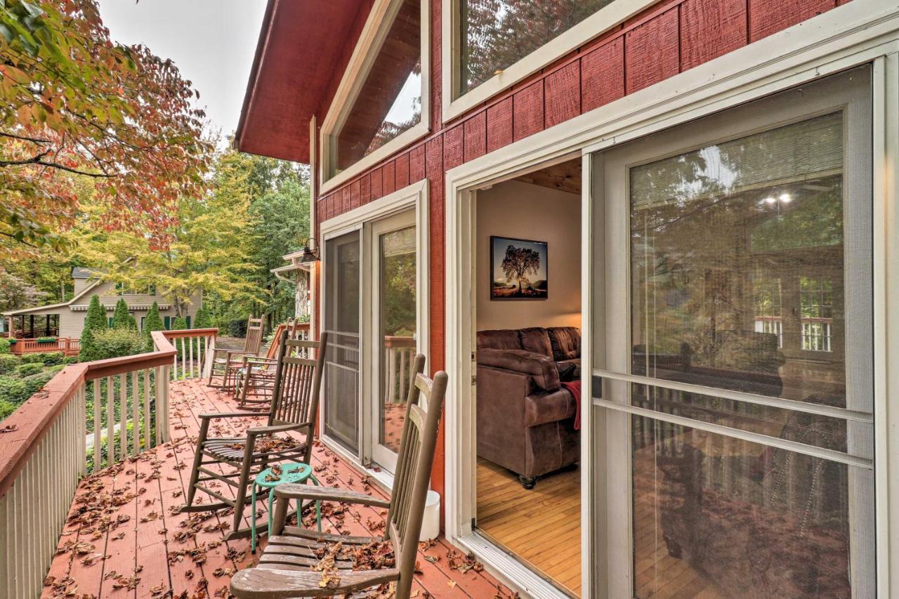Rustic Red Cabin With Deck In Maggie Valley Club! المظهر الخارجي الصورة