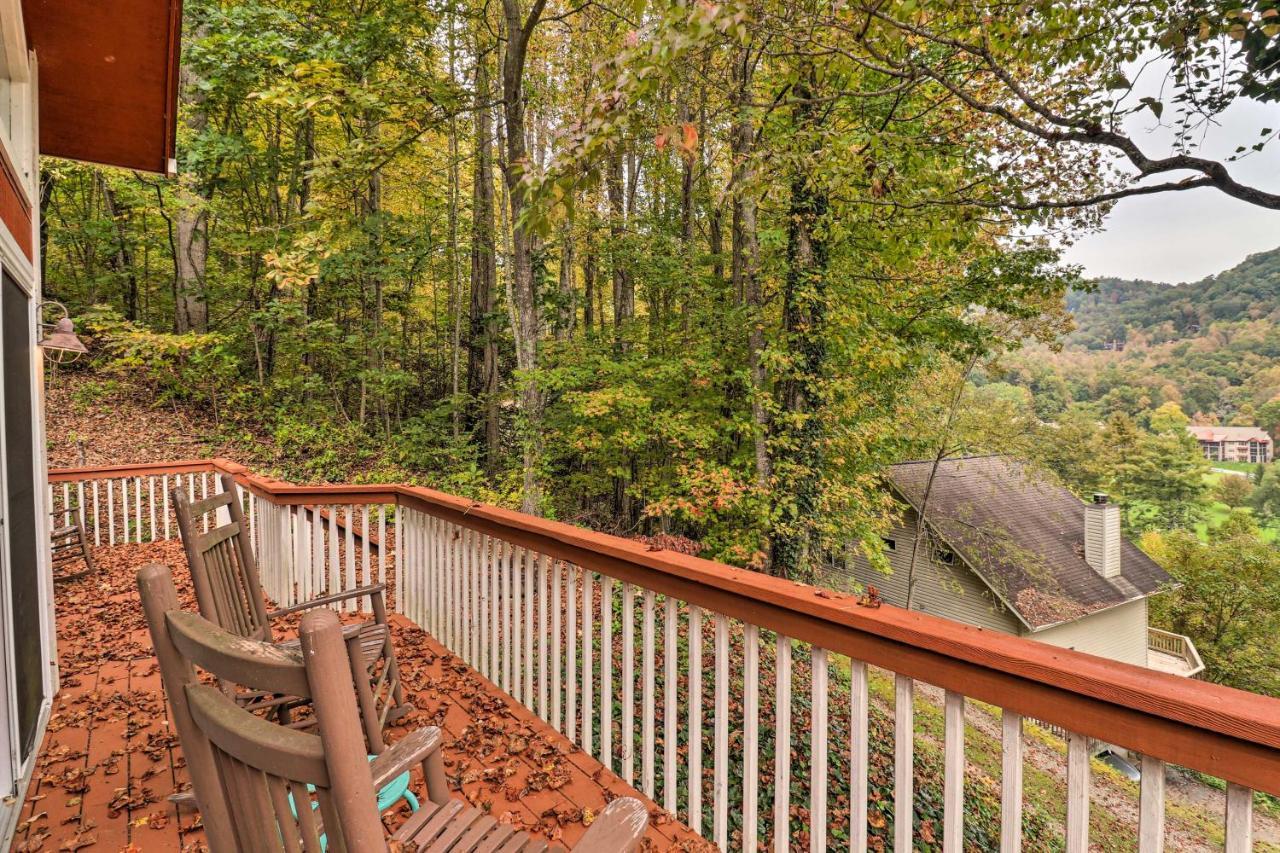 Rustic Red Cabin With Deck In Maggie Valley Club! المظهر الخارجي الصورة